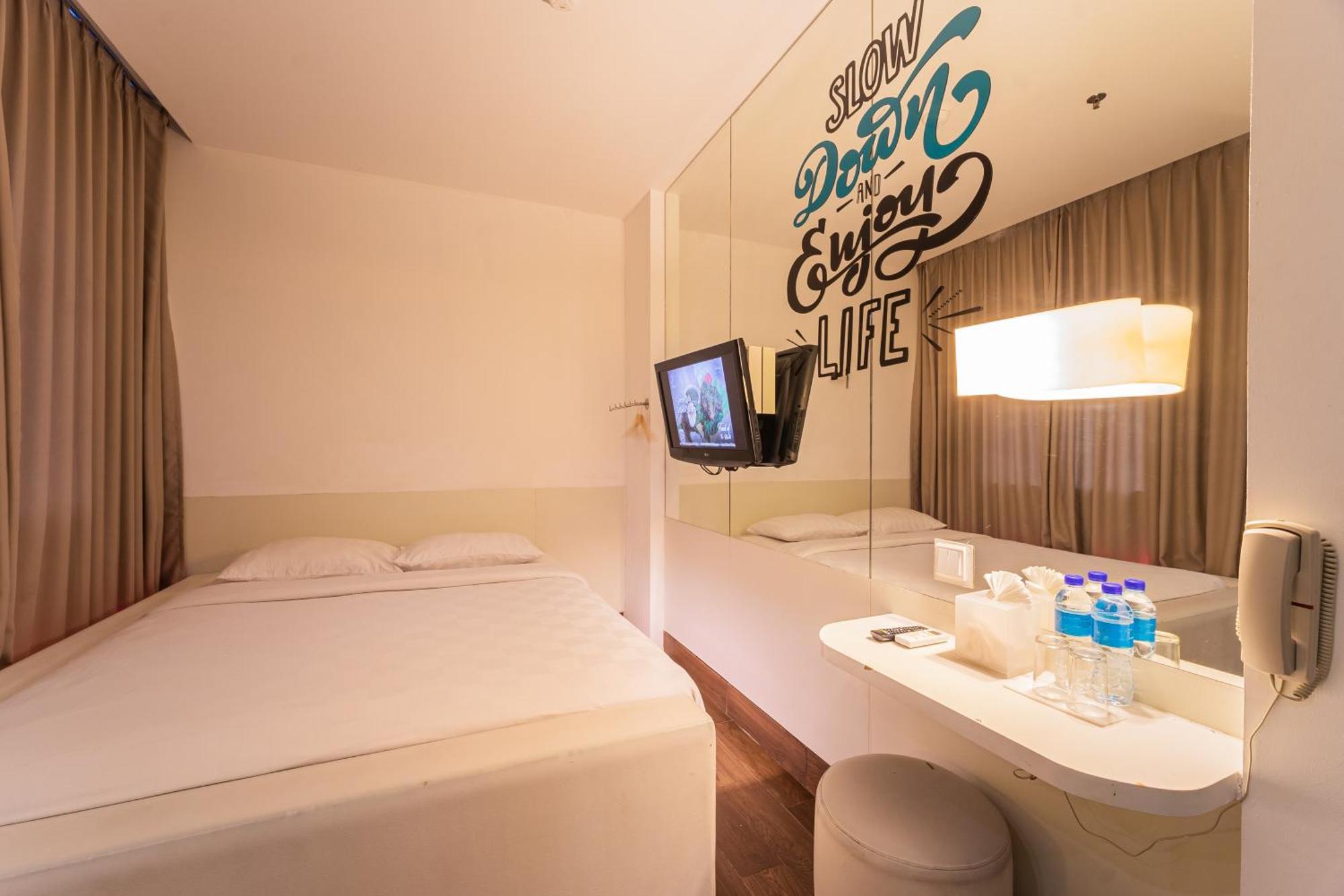 J Icon Hip Hotel Balikpapan  Exteriör bild